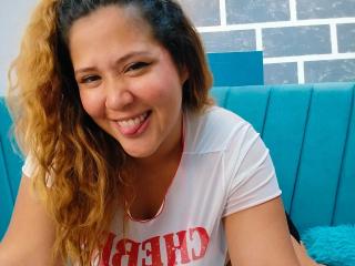 IamAhYours - Live porn &amp; sex cam - 28022111