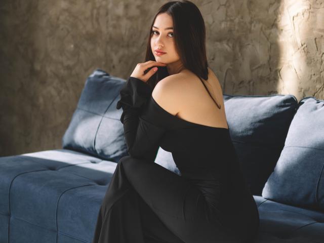 ChristinaBliss - Sexe cam en vivo - 28022801