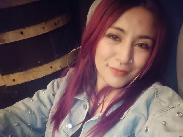 LarissaMiller - Live porn &amp; sex cam - 28022885