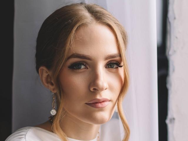 EvaDaly - Live porn &amp; sex cam - 28022924