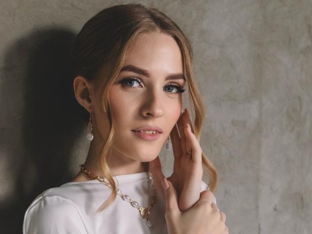 EvaDaly - Live sex cam - 28022972