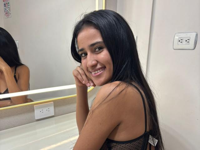 ElizabethLoaiza - Live sex cam - 28023263