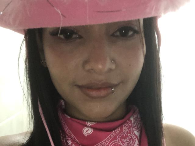 MilaClann - Sexe cam en vivo - 28023704