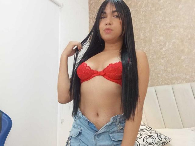 AliceSmity - Élő pornó és szexkamera - 28023986