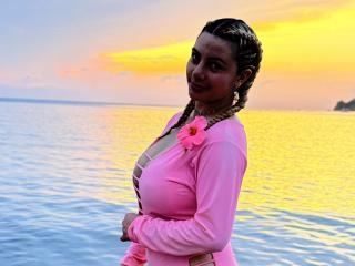 AtheneaRossi - Live porn &amp; sex cam - 28024667