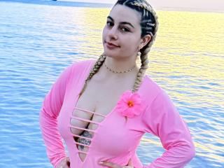 AtheneaRossi - Live porn &amp; sex cam - 28024679