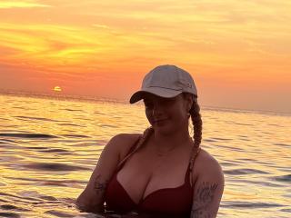 AtheneaRossi - сексуальная веб-камера в реальном времени - 28024739