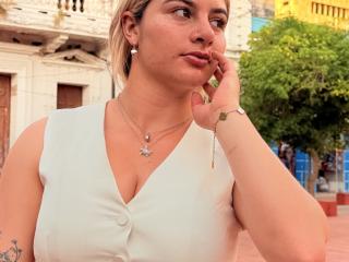 AtheneaRossi - Live porn &amp; sex cam - 28024961