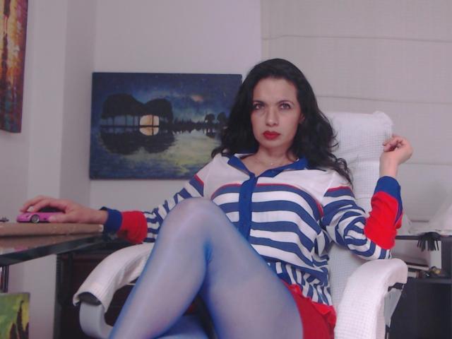 AfroditaRgenis - Live sexe cam - 28026116