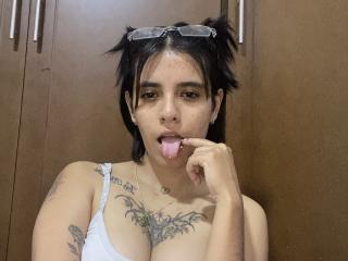 NahomyHot69 - Live porn &amp; sex cam - 28026539