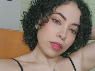 RoseMonroe - Live sex cam - 28026995