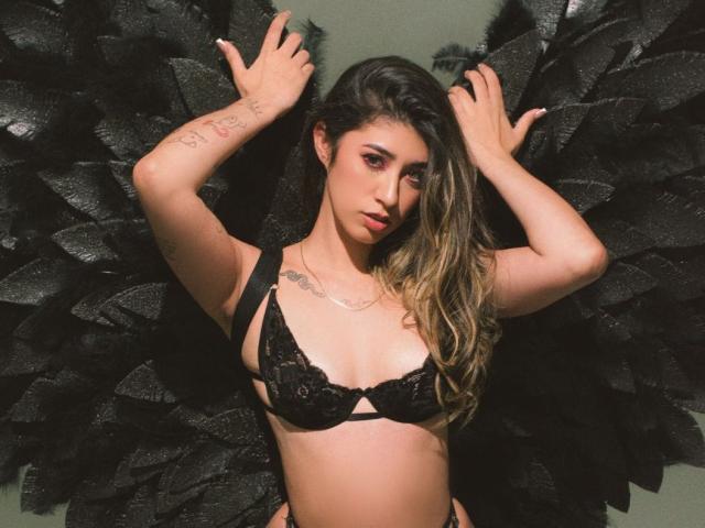 JulietaRicc - Live sex cam - 28027934