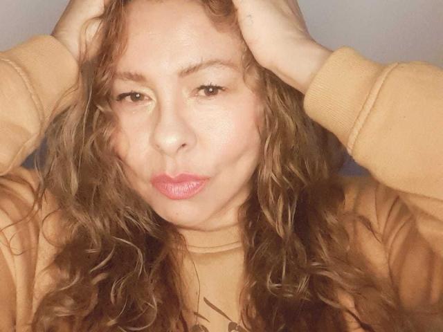 MiaAmoretti - Sexe cam en vivo - 28028741