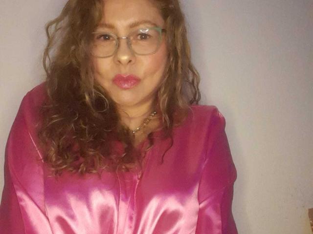 MiaAmoretti - Live porn &amp; sex cam - 28028759