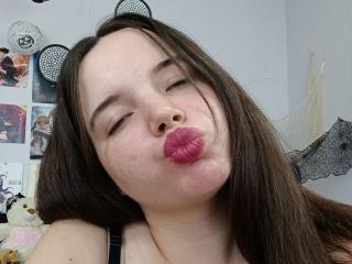 Yulianiya - Live porn &amp; sex cam - 28030136