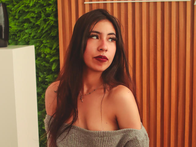 LinaSpearce - сексуальная веб-камера в реальном времени - 28033526