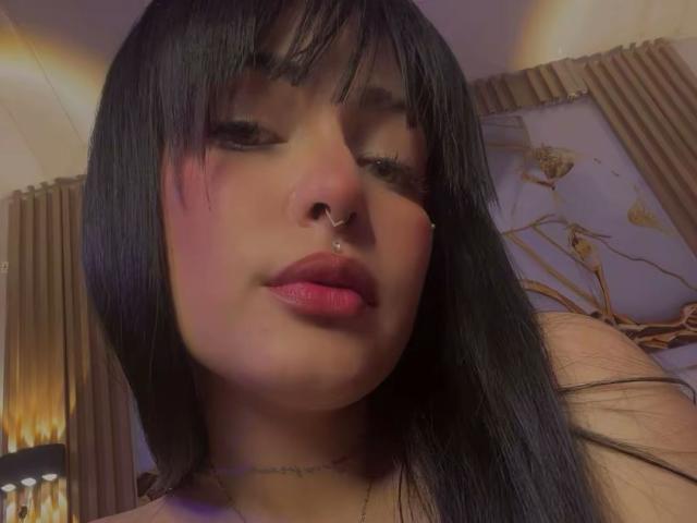 ValeriaJhonsson - Live porn &amp; sex cam - 28033613