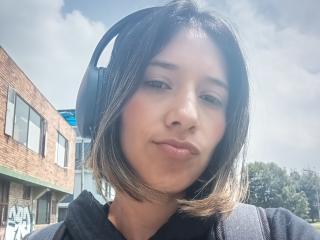 BrianaHarpers - Live porn &amp; sex cam - 28034561