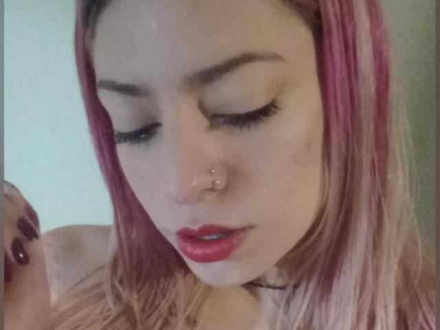 ErikaValeska - Live porn &amp; sex cam - 28036514