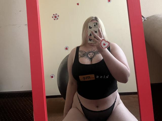 DiLaria - Live porn &amp; sex cam - 28036856