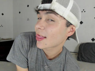 Crushnier - Live porn &amp; sex cam - 28038473