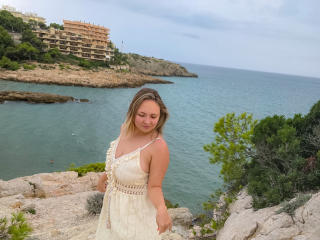 SallyVerda - Live sex cam - 28038545