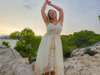 SallyVerda - Live sex cam - 28038575