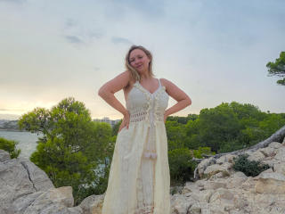 SallyVerda - Live sex cam - 28038578