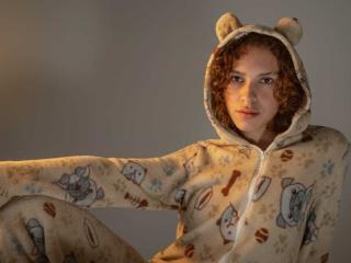 AaronFinn - Live sex cam - 28040099