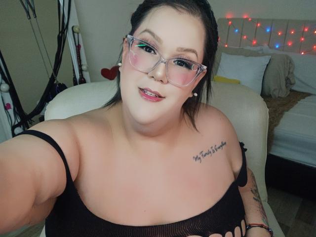 GiannaMorrys - Live porn &amp; sex cam - 28045487