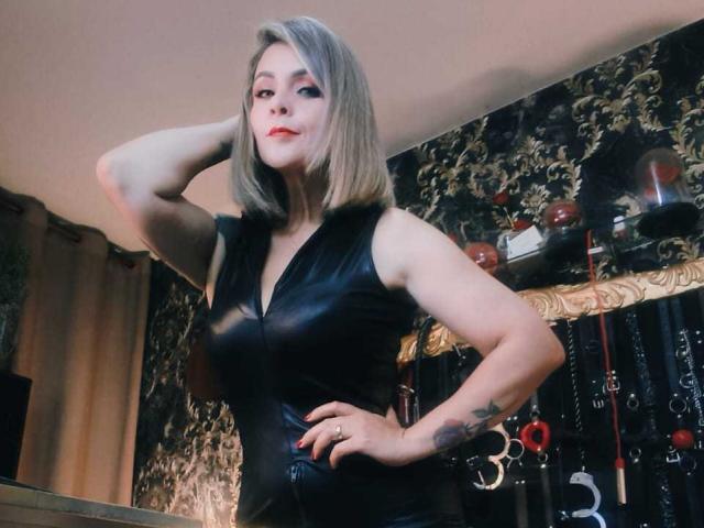 VictoriiaGray - Live porno og sexkamera - 28045769