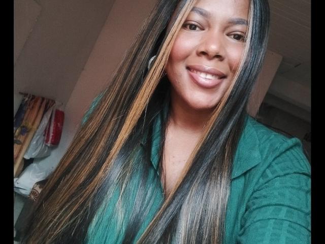 MacarenaBoobs - Porno na żywo i seks kamera - 28048679