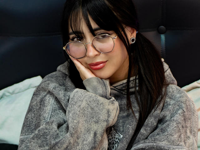 SopphieBloom - Live sex cam - 28049744