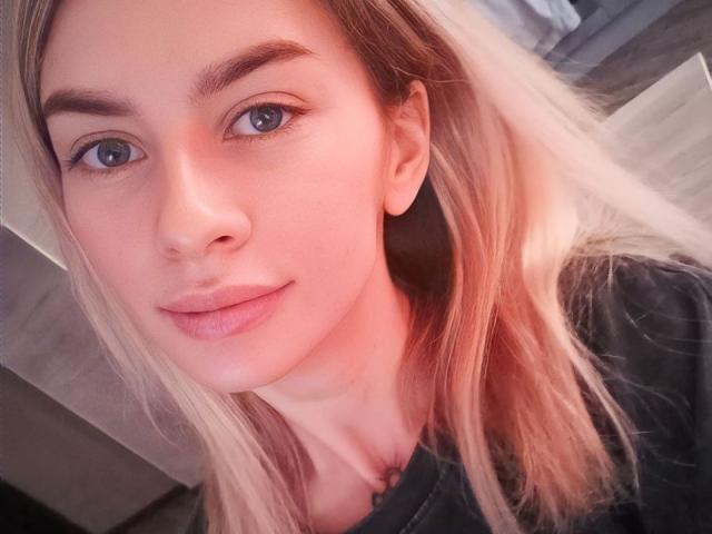 NicolMoon - Live sex cam - 28049786