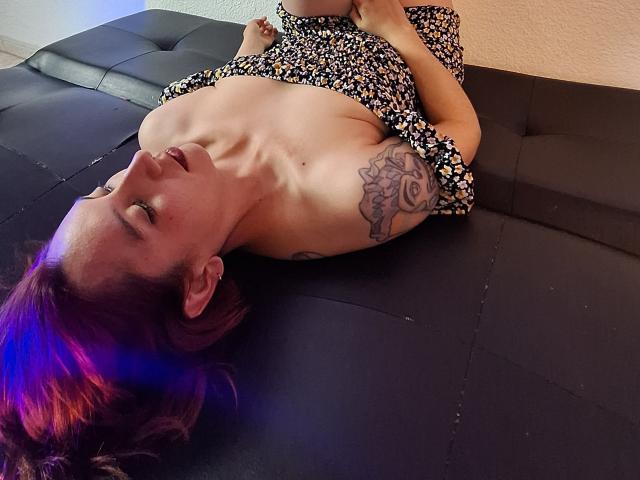 AliRousse - Sexe cam en vivo - 28050056