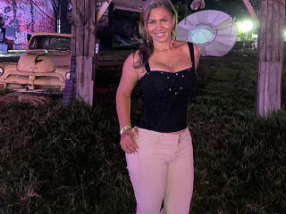 BrigiteWalsh - Camera khiêu dâm &amp; quyến rũ trực tiếp - 28050812