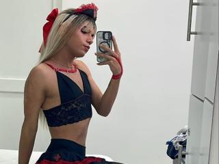 CheriseBlossom - Live porn &amp; sex cam - 28051181