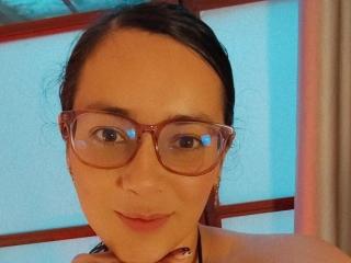 MichellMonet - Porno na żywo i seks kamera - 28051463