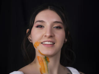 ZoeCortes - Live sexe cam - 28051985