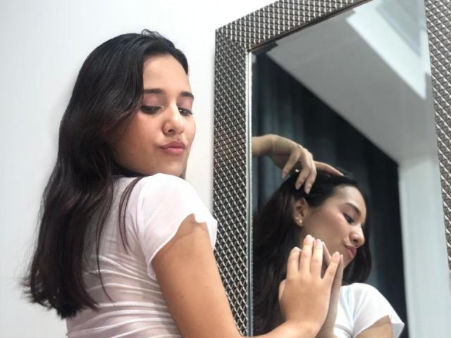 EmmaWat - ライブポルノ&amp;セックスカム - 28052261