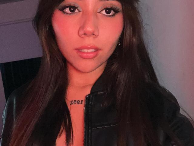 AlannaJonson - Live porn &amp; sex cam - 28056332