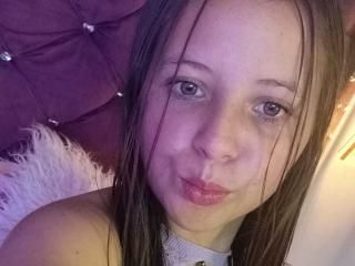 GraceRedMiller - Live porn &amp; sex cam - 28058075