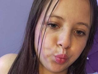 GraceRedMiller - Live porn &amp; sex cam - 28058078