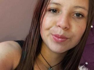 GraceRedMiller - Live porn &amp; sex cam - 28058111