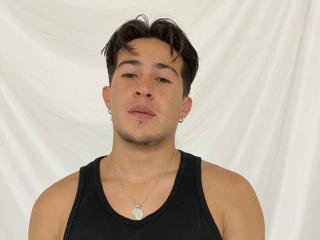 LuccaGrey - Live porn &amp; sex cam - 28061612