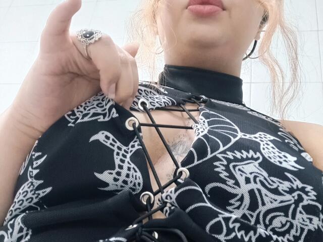 BelleVivienne69 - Live sex cam - 28063079