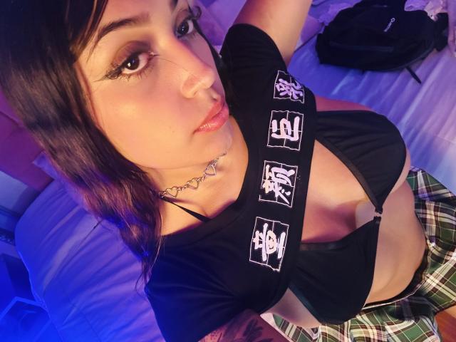 KatianPierce - Porno na żywo i seks kamera - 28064636