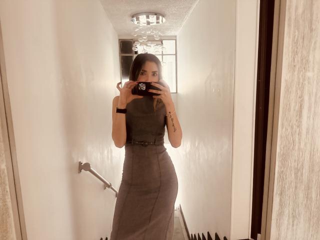 AdharaCooperr - Live porn &amp; sex cam - 28064885