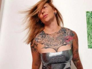 SaraValkyria - Live porn &amp; sex cam - 28066472