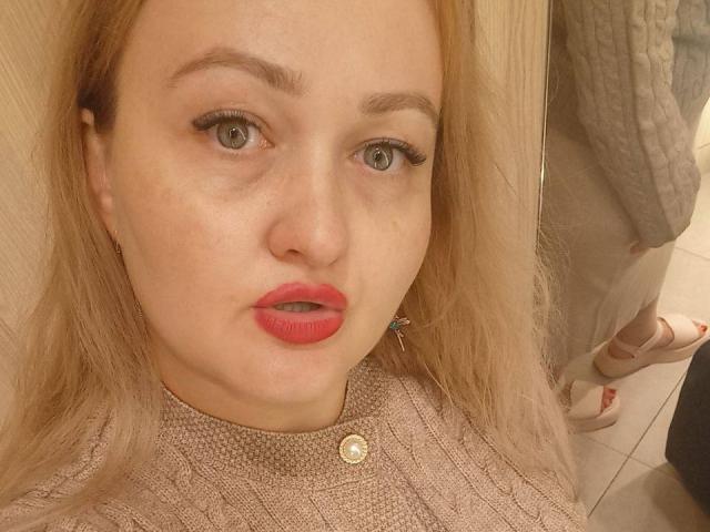 CurvyMuses - Live sex cam - 28069058